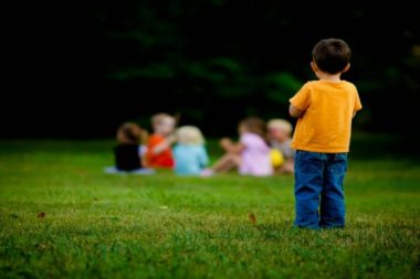 Dünya, İlk Adımı Atmaktan Korkan Yalnız İnsanlarla Dolu