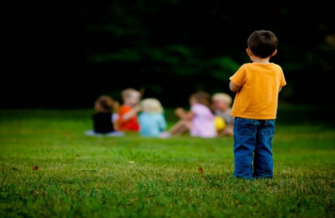 Dünya, İlk Adımı Atmaktan Korkan Yalnız İnsanlarla Dolu