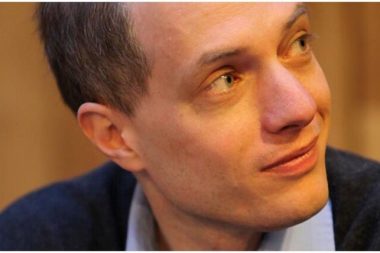 “Neden Hepimiz Yanlış Kişiyle Evleneceğiz?”