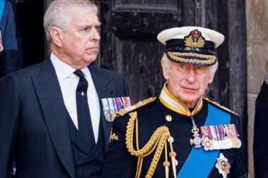 Britanya monarşisinin son günleri mi?