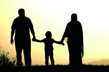 Çocuksuzluk: Başarının Görünmeyen Bedeli mi? Güç ve Zirve Bağlantısı