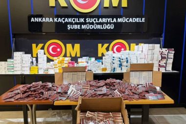 İlaç ve etken madde kaçakçılığı operasyonu: İki kişi tutuklandı