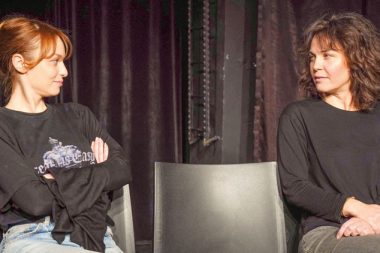 Tülin Özen’li ‘Ballı süt’ prömiyer yapıyor: İki kızkardeş yüzleşiyor