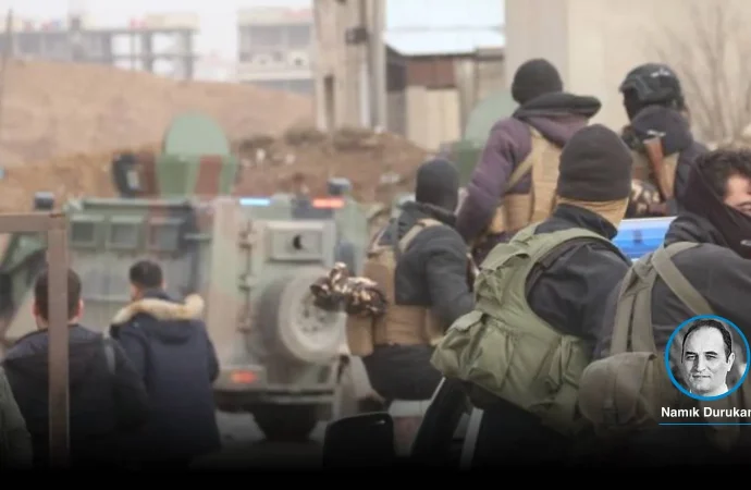 Suriye Savunma Bakanlığı heyeti SDG’lilerle teftişte: SDG ağır silahlarını Haseke’den çekiyor