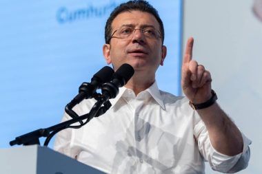 İmamoğlu kayın biraderinin tutuklanmasına ateş püskürdü: Aileme saldırıyorsunuz, yuvamı hedef alıyorsunuz