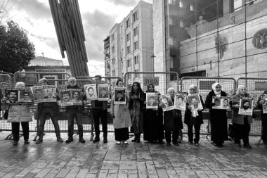 Cumartesi Anneleri 1089’uncu haftada: 31 yıl önce gözaltında kaybolan Mehmet Şirin Maltu için adalet istendi