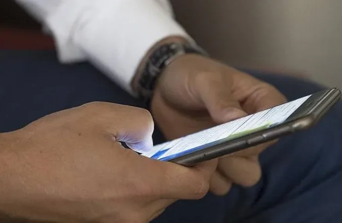 Yapay zekâyla MİT personeliymiş gibi yaptılar, 1,5 milyon vurdular