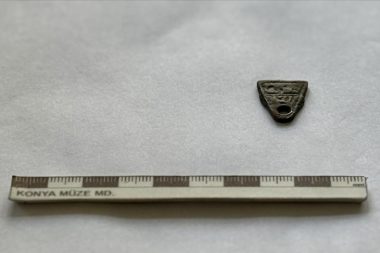 Listra’daki kazıda bronz ‘muska’ bulundu