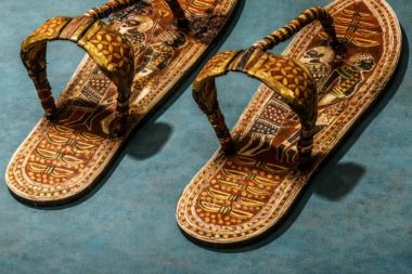 Tutankhamun’un 3 bin 300 yıllık sandaletleri