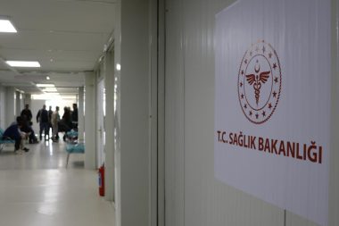 CHP’li Prof. Kanko duyurdu: En basit ameliyat için 12 ay sonrasına gün veriliyor