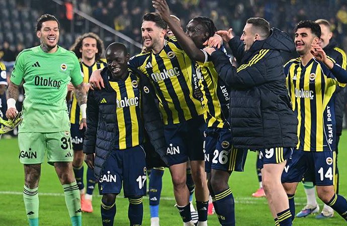 Fenerbahçe 33 oyuncuya 140 milyon euro maaş ödüyor!