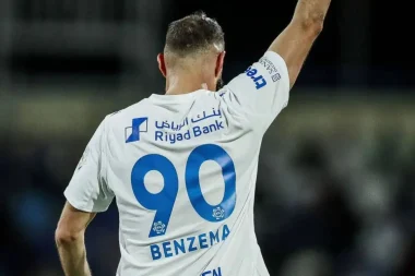 Benzema’dan Ronaldo’ya mesaj: Daha yüksek bir maaş kazandım