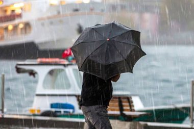 AKOM raporu: İstanbul için fırtına ve sağanak uyarısı