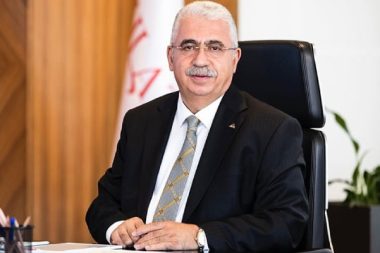 Ahlatcı Holding patronuna ‘kara para’ ve ‘kaçakçılık’ soruşturması