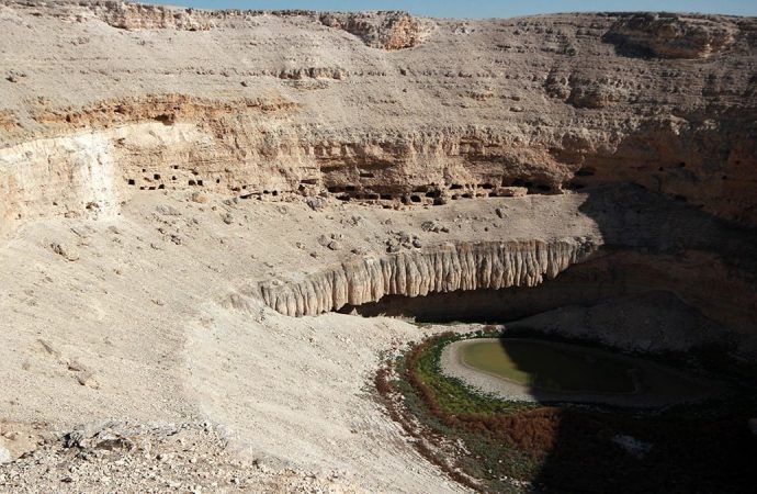 Üç Galata kulesi yutabilecek büyüklükte obruk açıldı