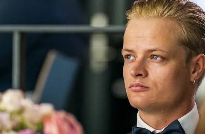 Veliaht prensesin oğlu ‘uykuda tecavüz’le suçlandı