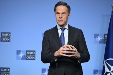 NATO Genel Sekreteri: ABD, Ukrayna konusunda tam da ihtiyacımız olanı yapıyor