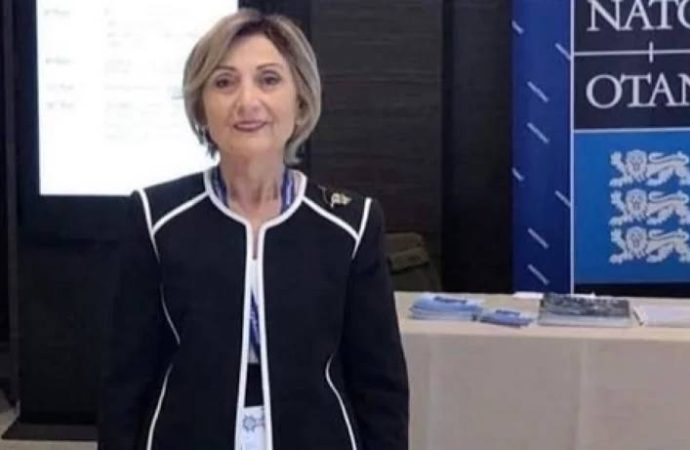 ‘Sır küpü’ tercüman hayatını kaybetti