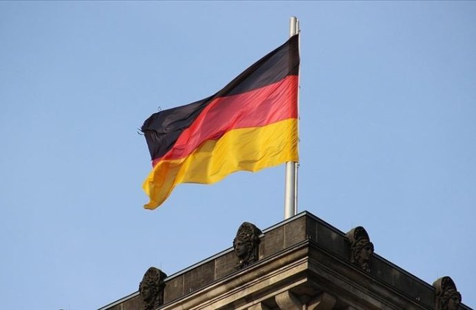 Alman Sanayi Federasyonu Başkanı: Avrupa’nın savunması gerekirse Washington’a karşı hazırlanmalı