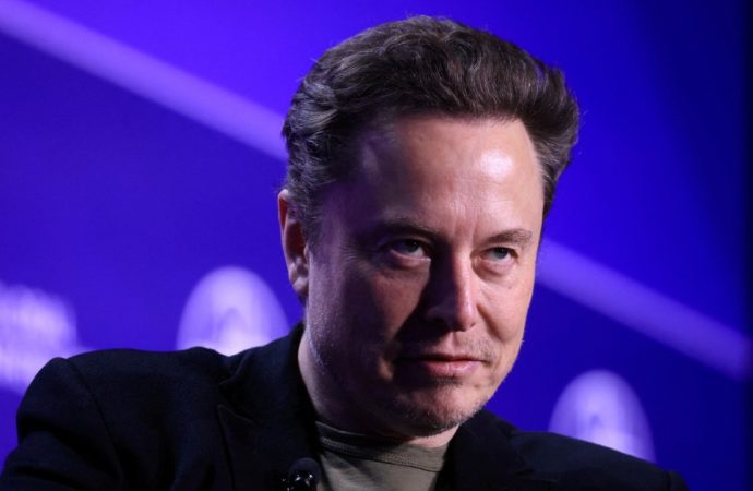 Elon Musk’tan çarpıcı iddia: Yeni küresel para düzeni geliyor