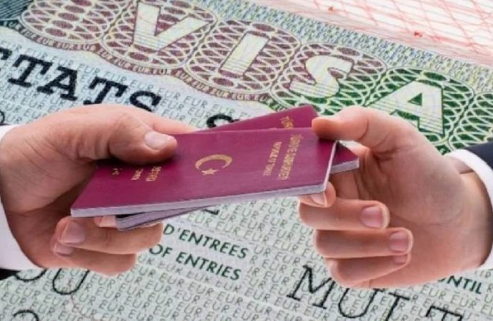 İki pasaport türüne askı: Avrupa’ya vizesiz gidemeyecekler