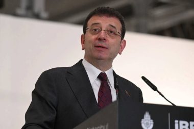 İmamoğlu’ndan ‘askıda fatura’ çağrısı: 14 Şubat sevgi günü olsun
