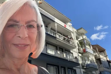 83 yaşında dede yatakta uyuyan 72 yaşındaki karısının boğazını kesti