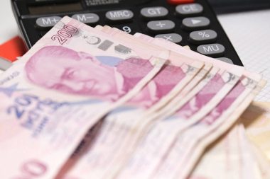 Takibe düşen krediler 740 milyar liraya dayandı