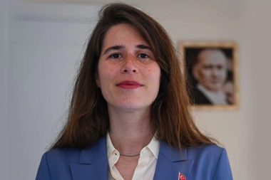 Çeşme Belediye Başkanı Lal Denizli ifadeye çağrıldı