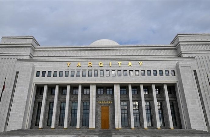 Yargıtay: Kazaya karışan sürücü hatasızsa, ehliyetsiz de olsa tazminatı hak eder