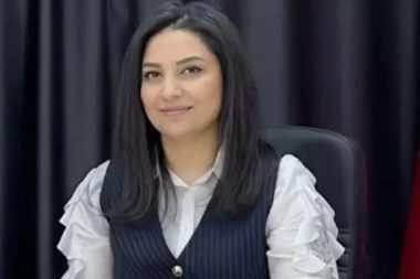 AK Parti Kadın Kolları yöneticisi partisinden istifa etti