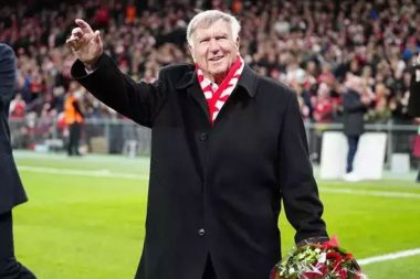 Türk futboluna ekol getiren teknik direktör hayatını kaybetti