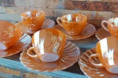 Eski fincanlarınızı kullanmayın, hemen vitrine kaldırın