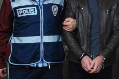 ‘Rüşvet’ soruşturması: Belediye imar müdürü dahil 11 gözaltı