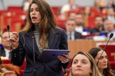 Çeşme Belediye Başkanı Lâl Denizli İstanbul’da ifade verdi