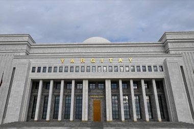 Eski çalışanının fotoğrafını sosyal medyada paylaşan patron cezadan kaçamadı