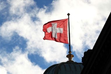 İsviçre, Trump’ın vergileri kalıcıymış gibi hazırlanıyor