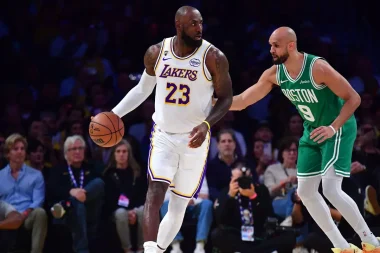 43 bin sayı barajını aştı: LeBron James NBA tarihine geçti