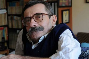 Usta yazar Necati Tosuner hayatını kaybetti