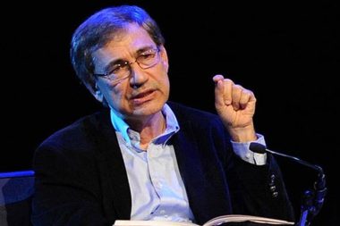 Orhan Pamuk kazandı: Komşularıyla davalık olduğu apartmanı sonunda yıktırıyor