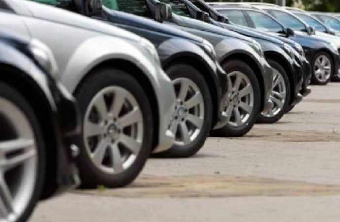 İkinci el araç alacaklara: Gerçek kilometre tek tıkla ortaya çıkıyor