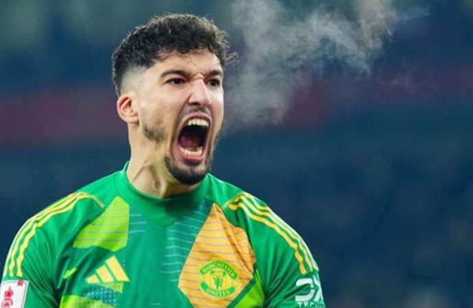 İddia: Altay Bayındır Süper Lig devine geliyor