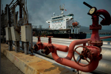 Hamle uydudan izlendi: İran savaştan önce ülkede petrol bırakmıyor