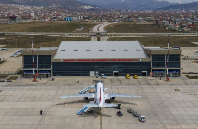 Uyuşturucu operasyonu: Havalimanı çalışanları da gözaltında