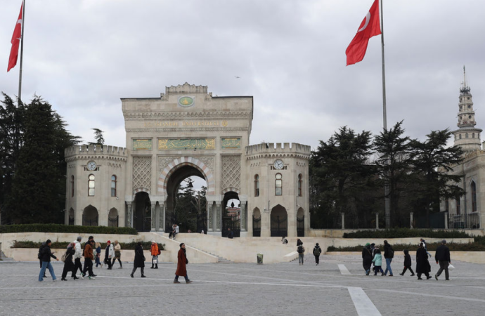 Yarıda bırakanlar tamamlasın diye: Üniversitelerde öğrenci affı geliyor