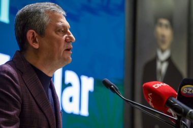 Özgür Özel’den Erdoğan’a: Netanyahu ile aynı masada oturma