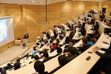 Koca koca profesörlere utandıran uyarı: Doçentlik jürisine girin, kaytarmayın