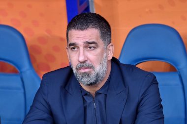 Arda Turan maçı Türkiye’de oynamak istedi, Göztepe’den yanıt geldi