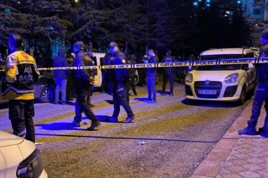 Cezaevinden izinli çıktı, bütün ailesini katletti