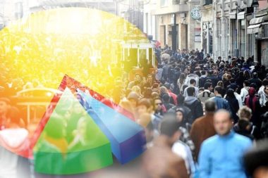 Fatih Altaylı anketleri yazdı